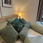 Lux Living - Stilvolles Wohnen Im Zentrum 아파트 슈투트가르트