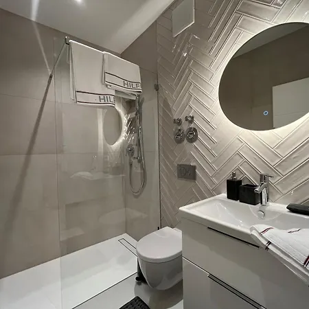 Lux Living - Stilvolles Wohnen Im Zentrum Appartamento