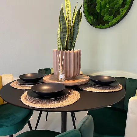 דירה Lux Living - Stilvolles Wohnen Im Zentrum *
