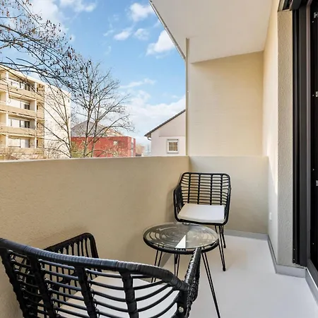 Lux Living - Stilvolles Wohnen Im Zentrum דירה *