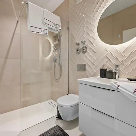 Lux Living - Stilvolles Wohnen Im Zentrum * Štutgart