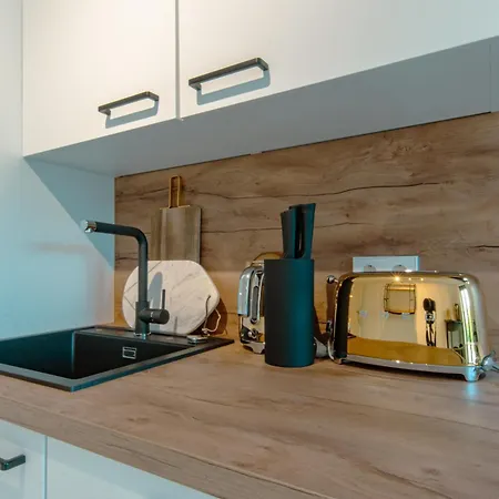 Lux Living - Stilvolles Wohnen Im Zentrum Apartmán *