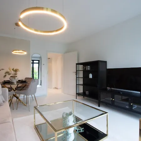 Lux Living - Stilvolles Wohnen Im Zentrum Apartmán *